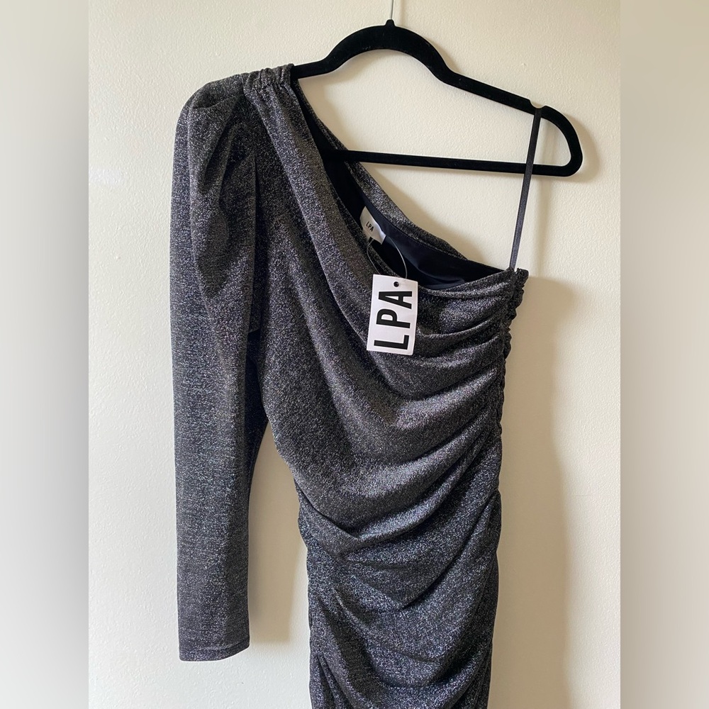 LPA grey glitter One-Shoulder midi Dress - brand new with tags - Picture 4 of 5